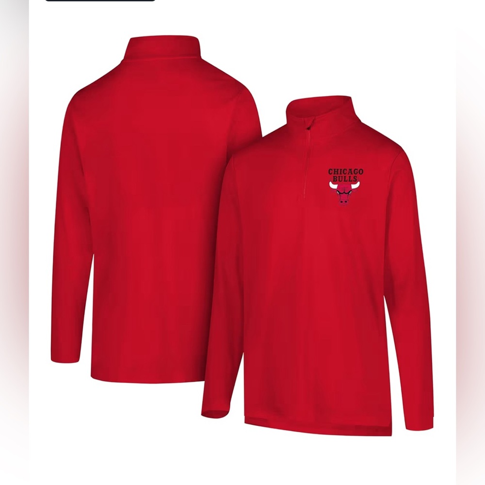 NWT-Chicago Bulls Red Pullover quarter zip
